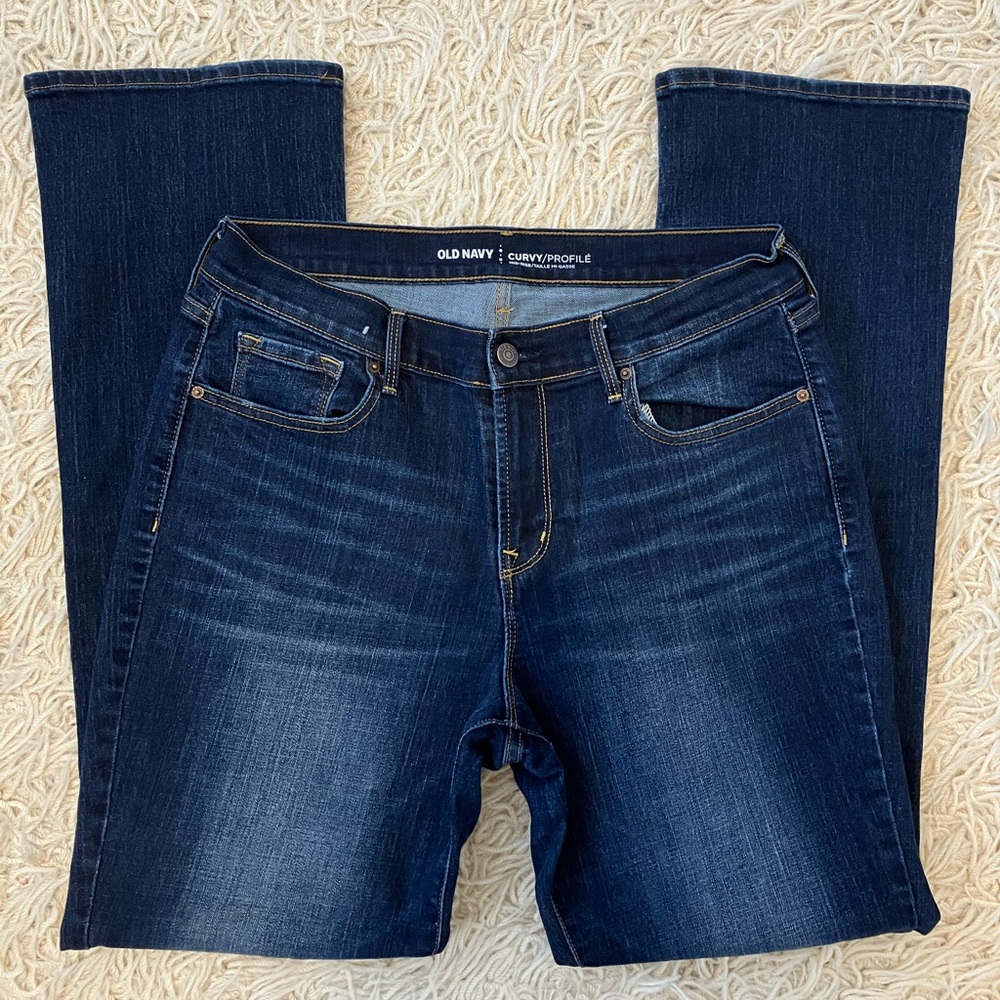 Mid rise Curvy jeans